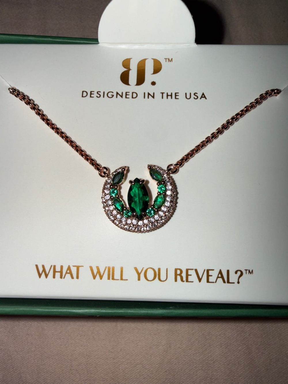 Bomb Party | May 2026 Necklace | NK14073 A Queen’s Statement | Rose Gold Plating